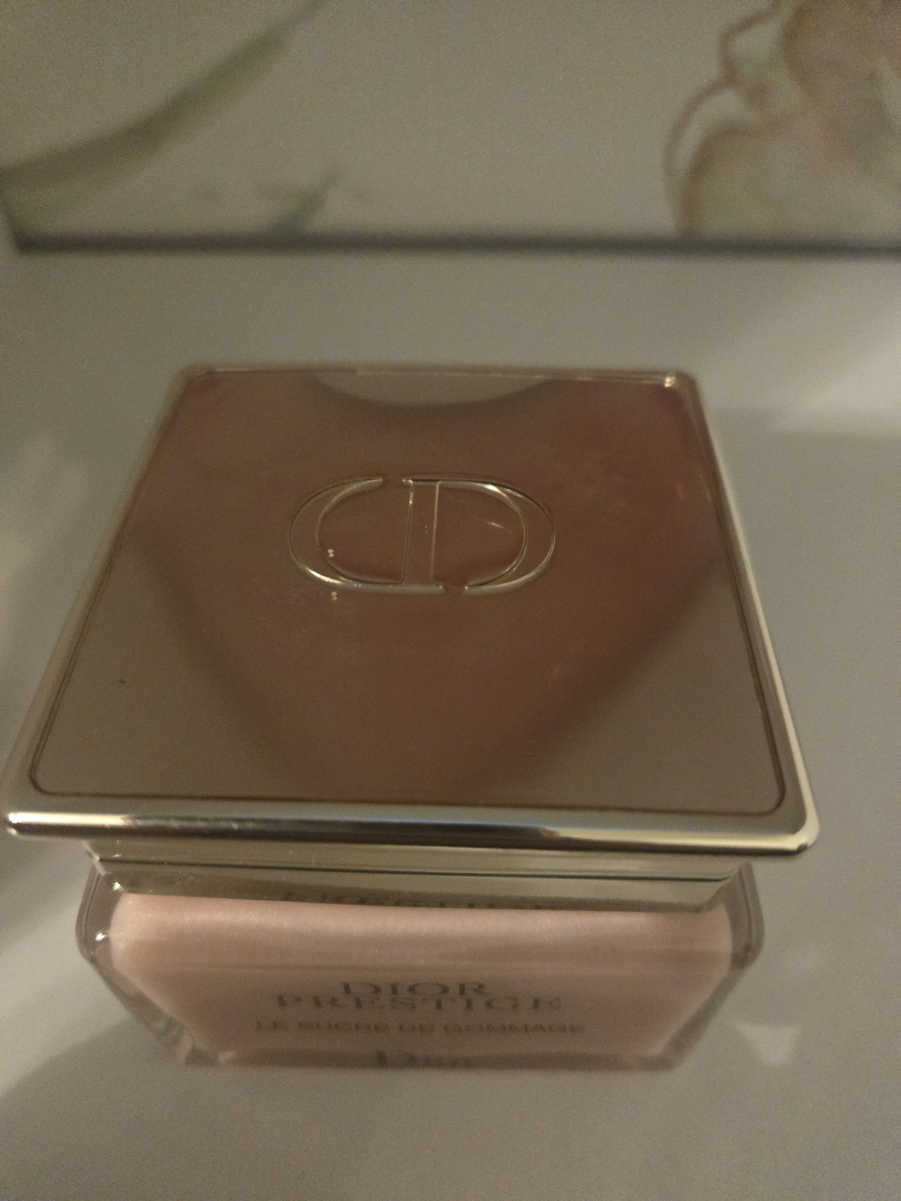 Dior Prestige Le Sucre de Gommage - Pink with Gold Cap - Picture 4 of 10